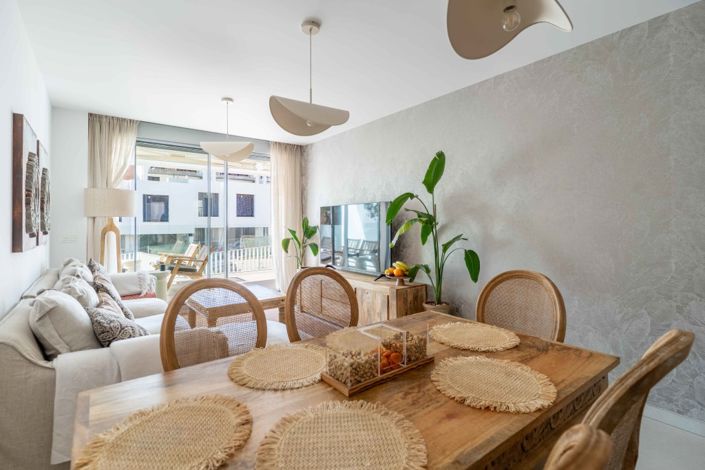 Image No.2-2 Bed Apartment for sale