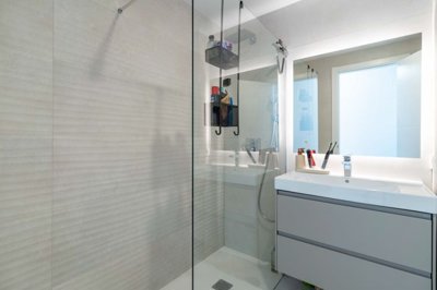 bzpaap121733055631024v09e0e