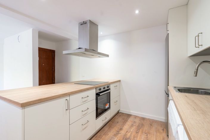 Image No.6-3 Bed Apartment for sale