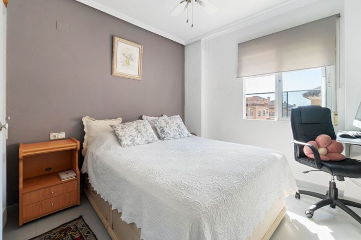 Image No.21-3 Bed Villa for sale