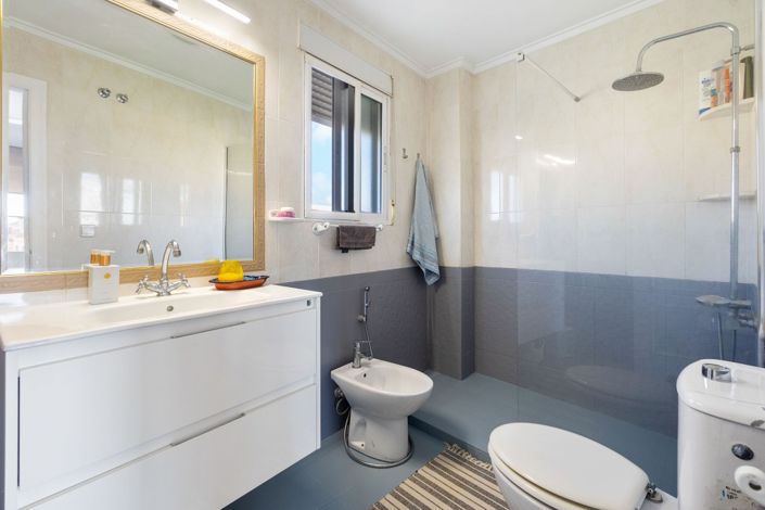 Image No.22-3 Bed Villa for sale