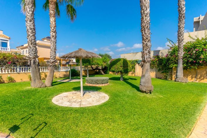 Image No.33-3 Bed Villa for sale