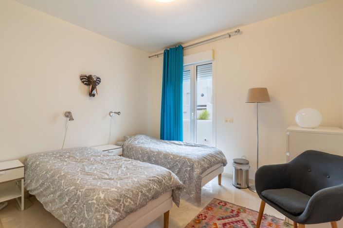 Image No.19-2 Bed Property for sale