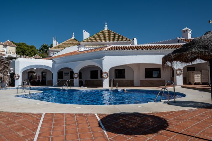 Image No.24-1 Bed Apartment for sale