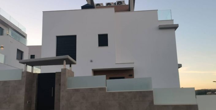 Image No.5-6 Bed Villa for sale