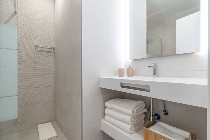 Image No.17-2 Bed Apartment for sale