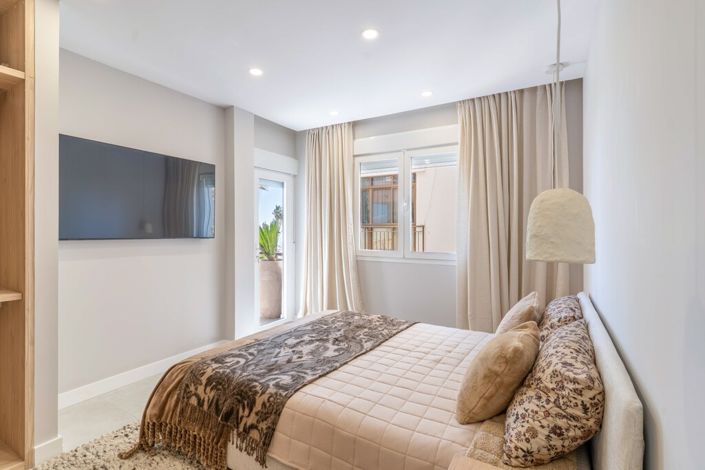 Image No.20-2 Bed Apartment for sale