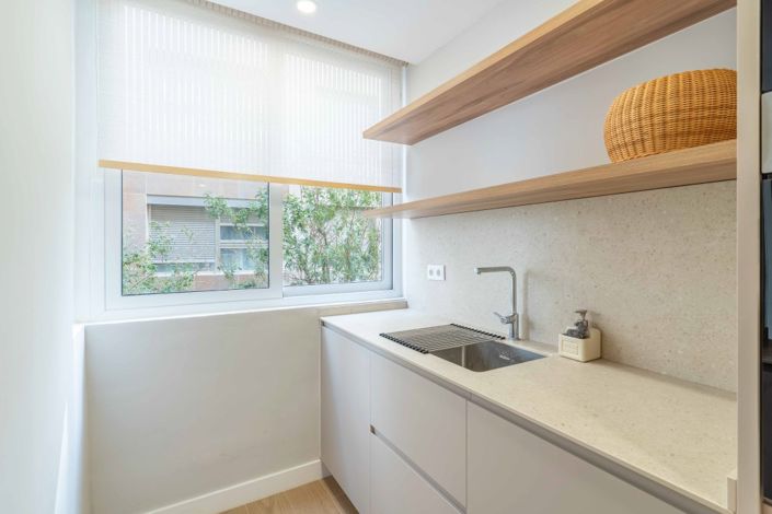 Image No.13-2 Bed Apartment for sale