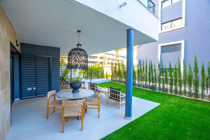 Image No.30-2 Bed Property for sale