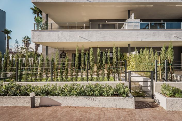 Image No.6-2 Bed Property for sale