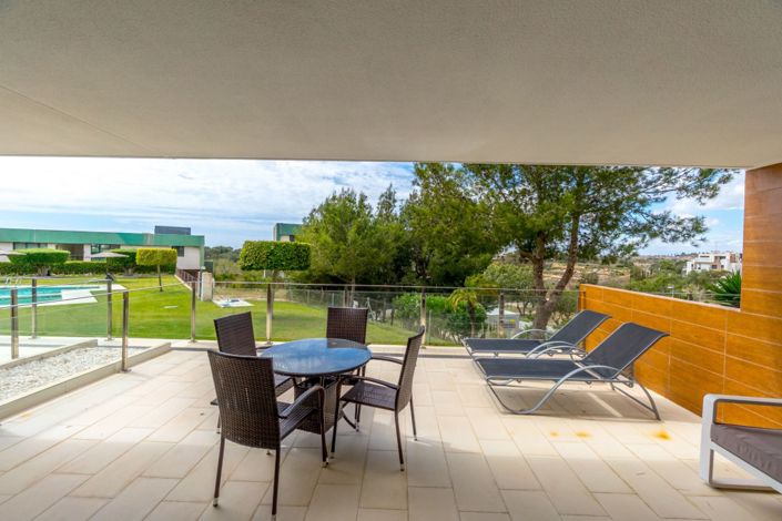 Image No.22-2 Bed Property for sale