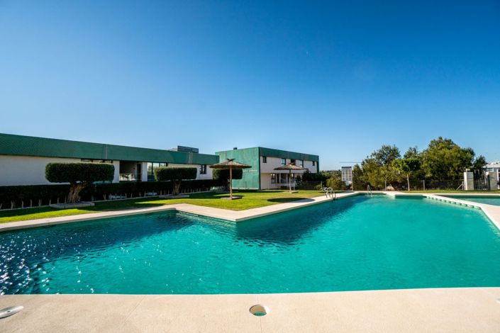 Image No.7-2 Bed Property for sale