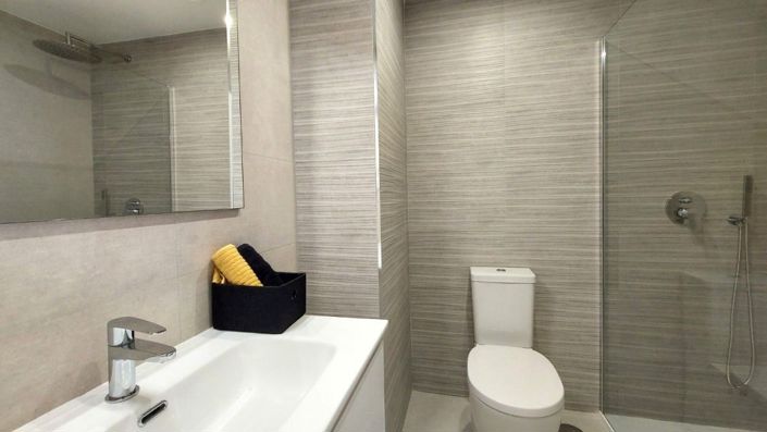 Image No.10-3 Bed Apartment for sale