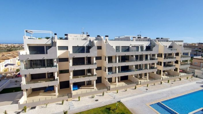 Image No.23-3 Bed Apartment for sale