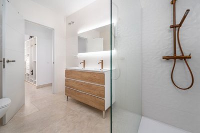 bzpaap121813060101024v000c0