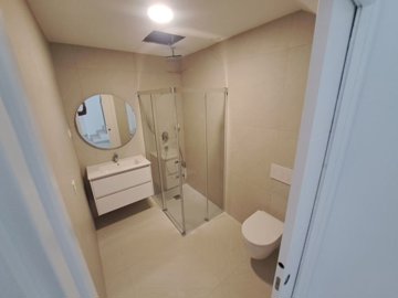 bzpaap121953064211024v0549e