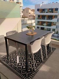 bzpaap121943062351024v008c4