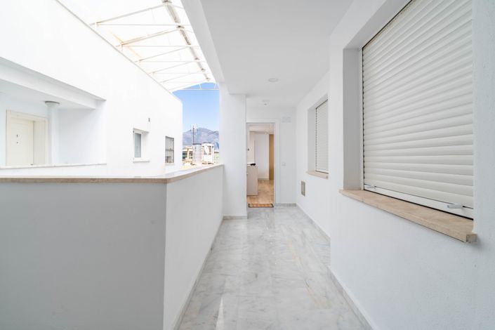 Image No.26-3 Bed Property for sale