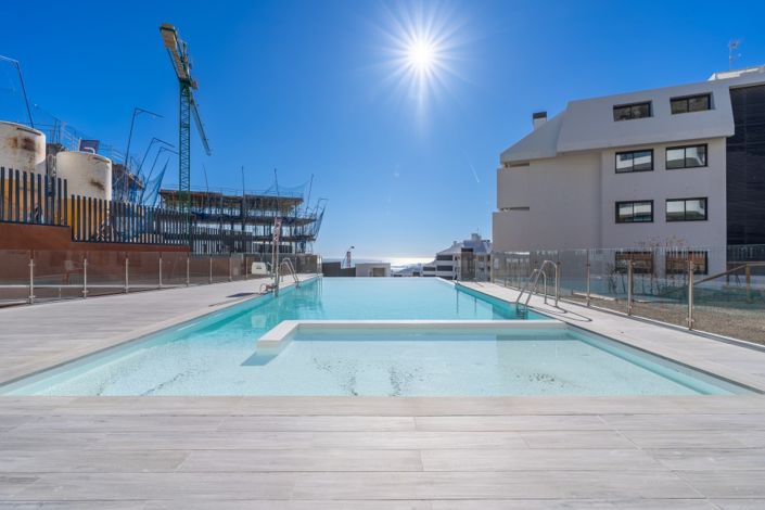 Image No.29-3 Bed Property for sale