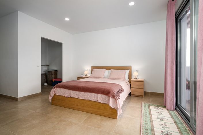 Image No.16-4 Bed Villa for sale