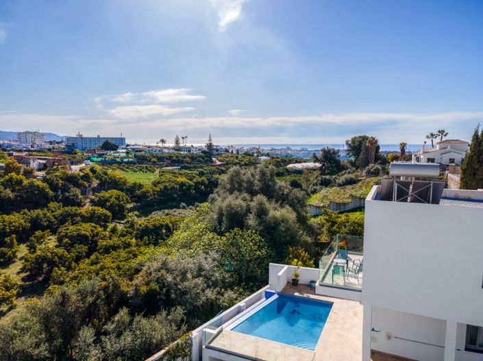 Image No.32-4 Bed Villa for sale