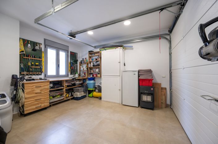 Image No.34-4 Bed Villa for sale