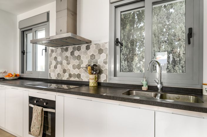 Image No.9-4 Bed Villa for sale