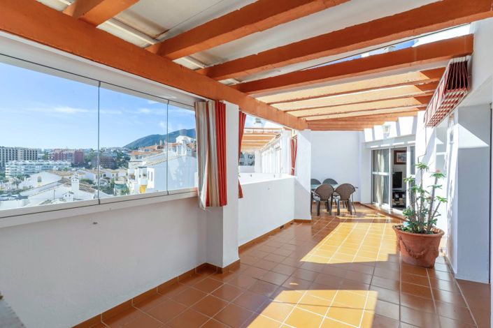 Image No.4-2 Bed Property for sale