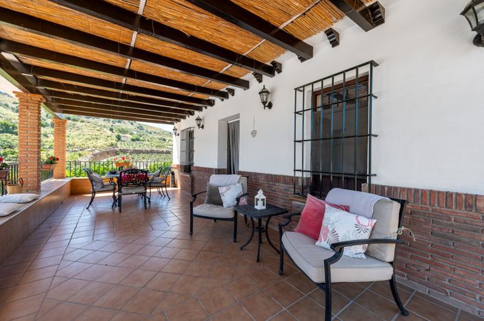 Image No.6-Villa de 5 chambres à vendre à Frigiliana