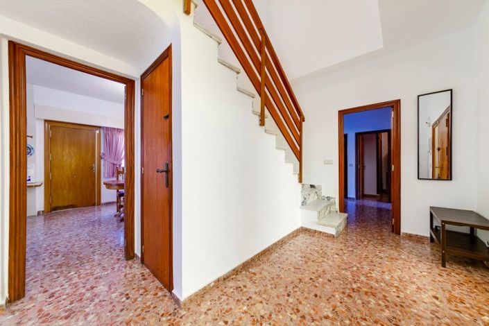 Image No.5-Villa de 4 chambres à vendre à Torrevieja