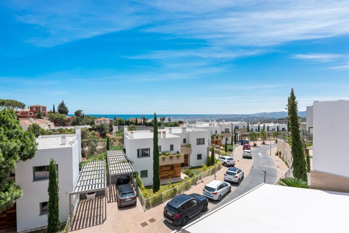 Image No.3-Jumelé de 3 chambres à vendre à Mijas