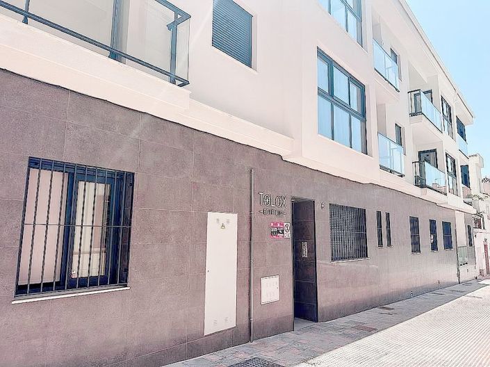 Image No.16-2 Bed Property for sale