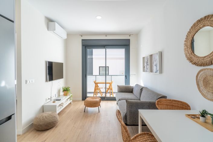 Image No.2-2 Bed Property for sale