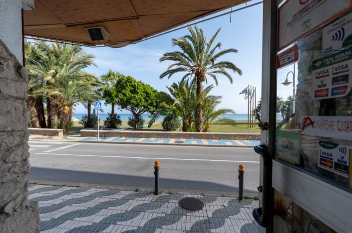 Image No.2-Commercial à vendre à Almuñécar