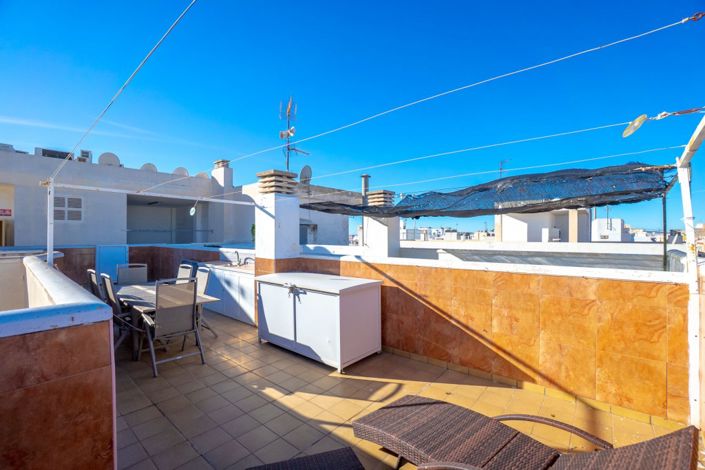 Image No.24-2 Bed Property for sale