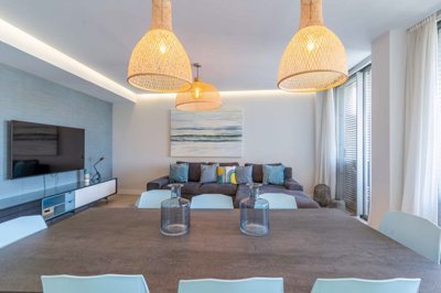 bzpaap121983073081024v0d1cb