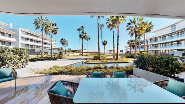 Image No.2-Appartement de 2 chambres à vendre à Estepona