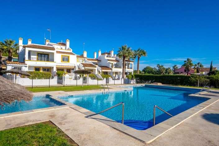 Image No.22-3 Bed Property for sale