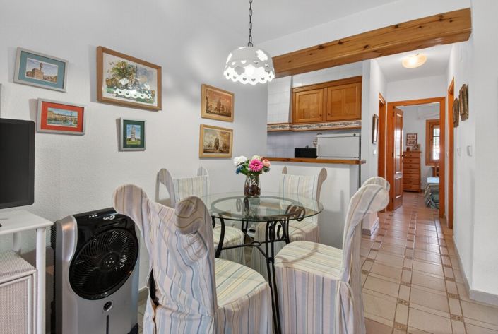 Image No.8-3 Bed Property for sale