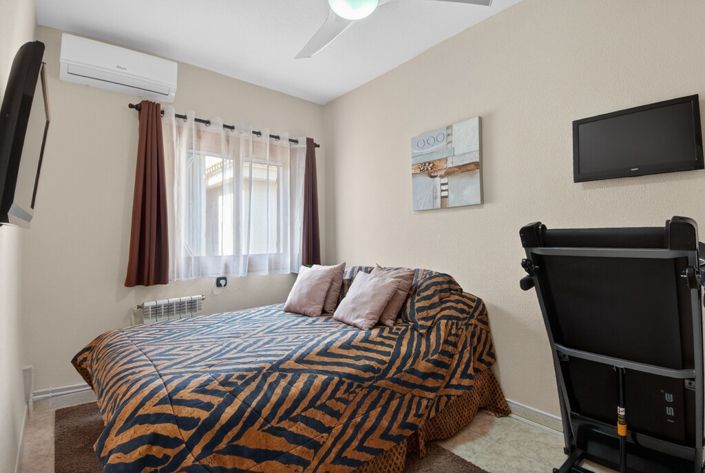 Image No.14-2 Bed Semi-Detached for sale