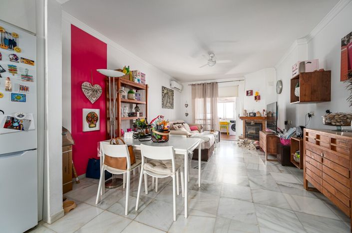 Image No.6-2 Bed Townhouse for sale