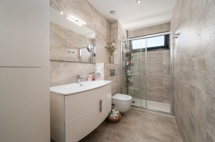 Image No.11-Villa de 4 chambres à vendre à Nerja