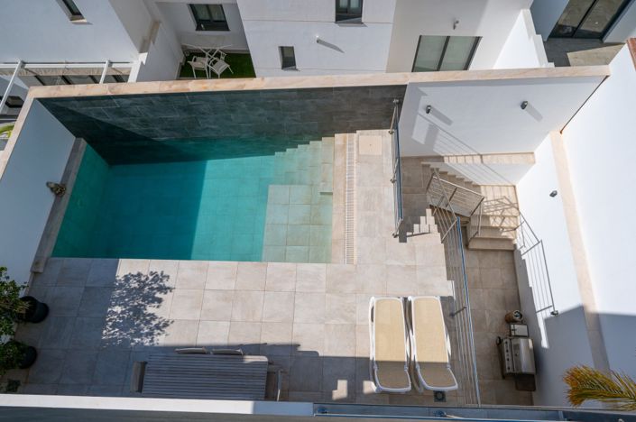 Image No.28-Villa de 4 chambres à vendre à Nerja