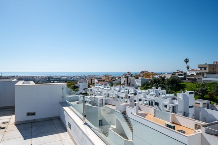 Image No.3-Villa de 4 chambres à vendre à Nerja