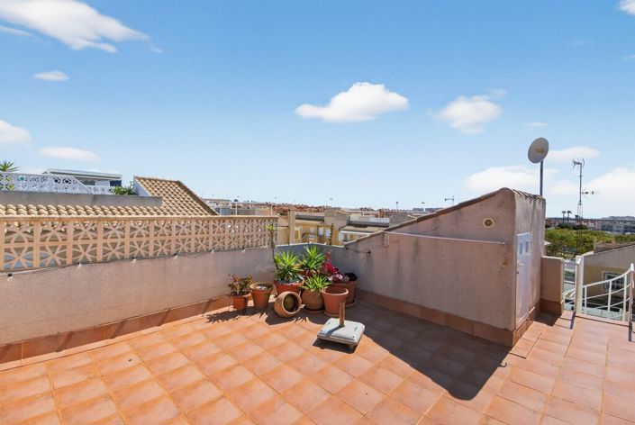 Image No.19-1 Bed Property for sale