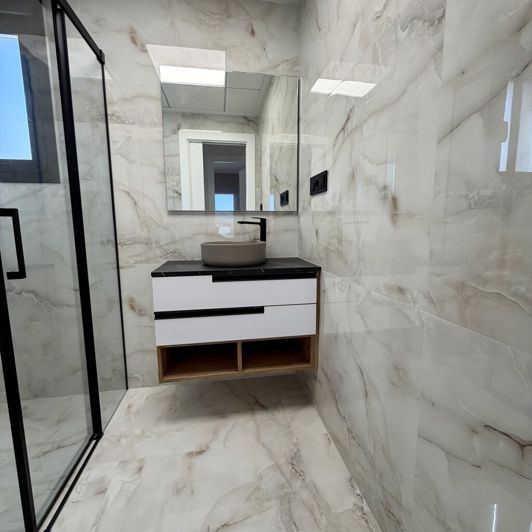 Image No.34-2 Bed Property for sale