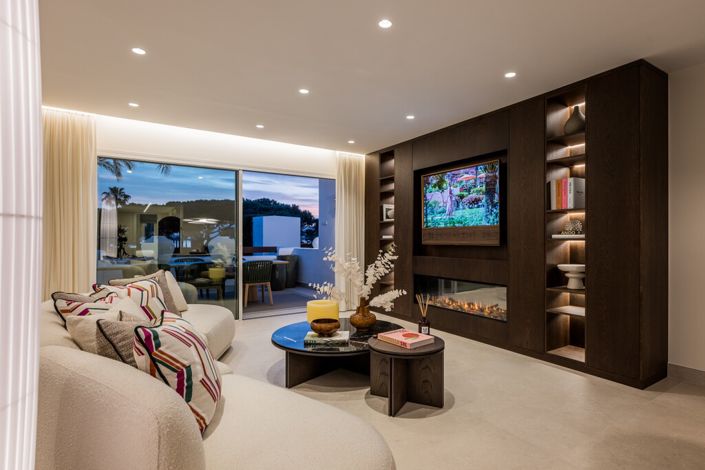 Image No.20-3 Bed Apartment for sale