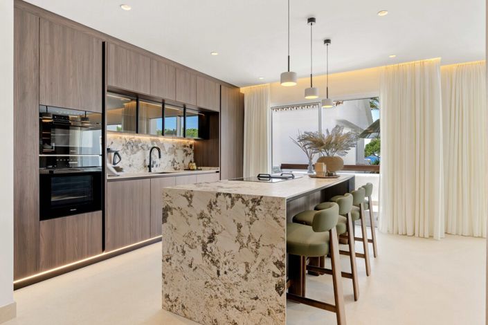 Image No.8-3 Bed Apartment for sale