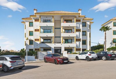 bzpaap122363079361024v05885