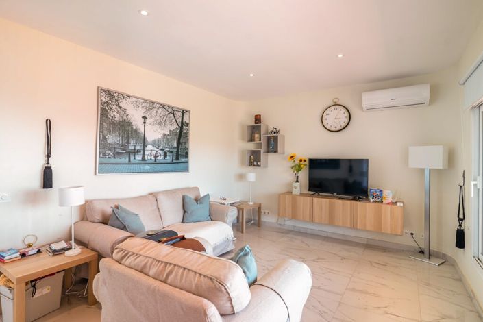 Image No.9-2 Bed Apartment for sale